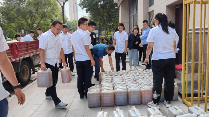 消費幫扶解難題  用愛溫暖農(nóng)人心：招標咨詢集團籌資采購幫扶村農(nóng)副產(chǎn)品